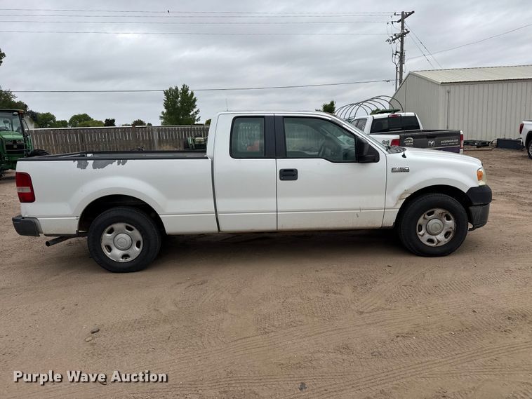 image for item DS6834 2007 Ford F150 Ext. Cab pickup truck