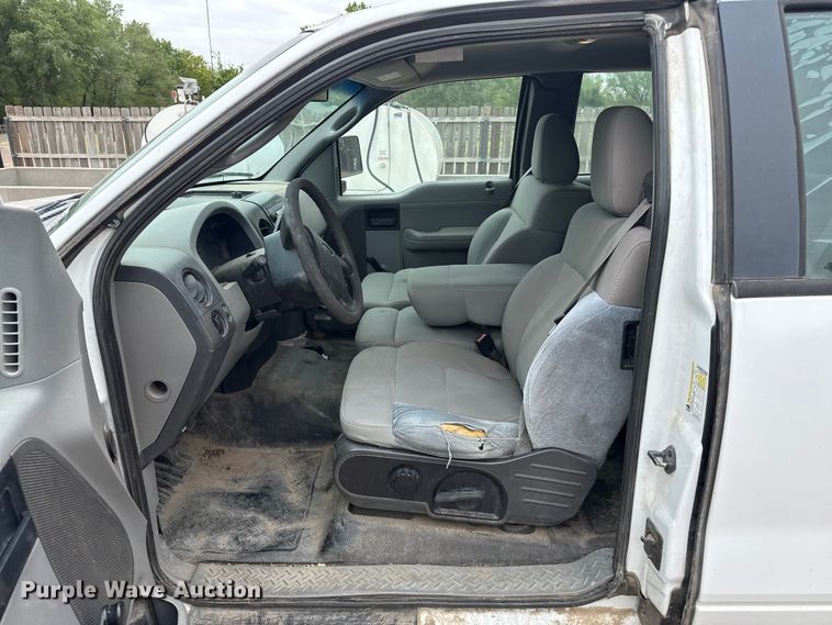 image for item DS6834 2007 Ford F150 Ext. Cab pickup truck