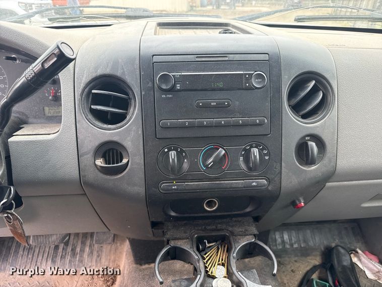 image for item DS6834 2007 Ford F150 Ext. Cab pickup truck
