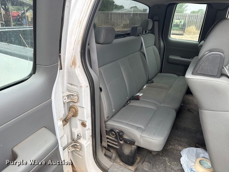 image for item DS6834 2007 Ford F150 Ext. Cab pickup truck