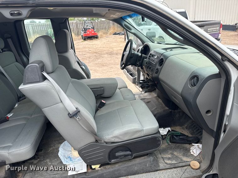 image for item DS6834 2007 Ford F150 Ext. Cab pickup truck