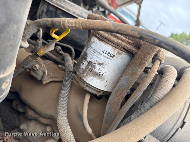 image for item DS6835 1991 Ford F450 Super Duty dump truck