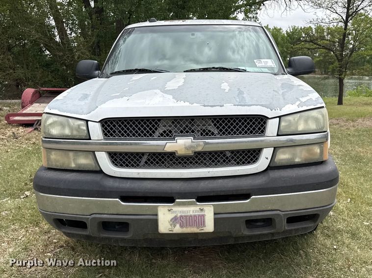 image for item DS6838 2005 Chevrolet Silverado 1500 Crew Cab pickup truck