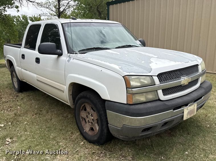 image for item DS6838 2005 Chevrolet Silverado 1500 Crew Cab pickup truck
