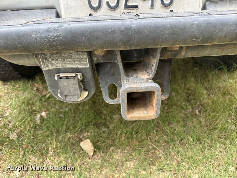 image for item DS6838 2005 Chevrolet Silverado 1500 Crew Cab pickup truck