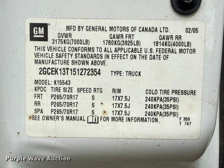 image for item DS6838 2005 Chevrolet Silverado 1500 Crew Cab pickup truck