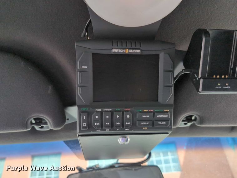image for item DT1754 2009 Ford Crown Victoria Police Interceptor 