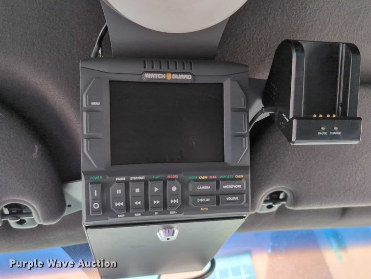 image for item DT1754 2009 Ford Crown Victoria Police Interceptor 