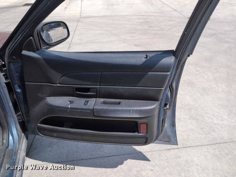 image for item DT1754 2009 Ford Crown Victoria Police Interceptor 