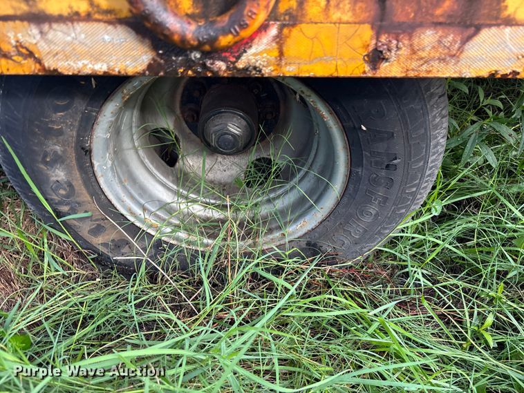 image for item DU6251 2003 Rolls Rite equipment trailer
