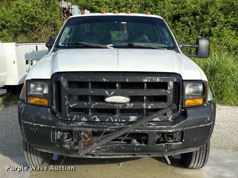image for item DU6253 2007 Ford F550 utility / service truck