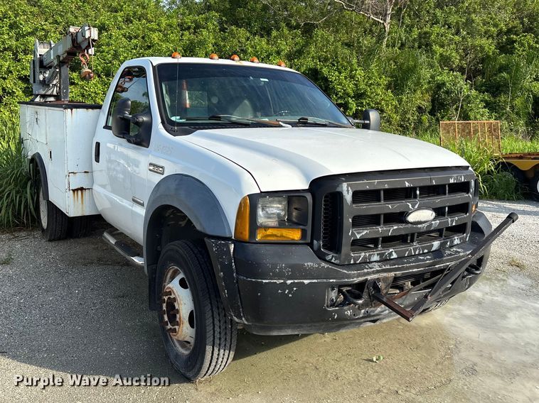 image for item DU6253 2007 Ford F550 utility / service truck