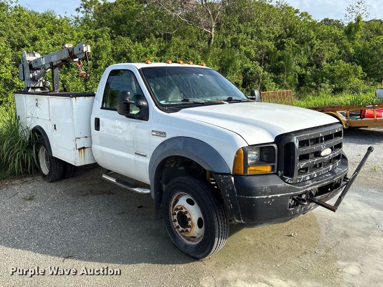 image for item DU6253 2007 Ford F550 utility / service truck