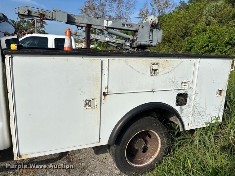 image for item DU6253 2007 Ford F550 utility / service truck