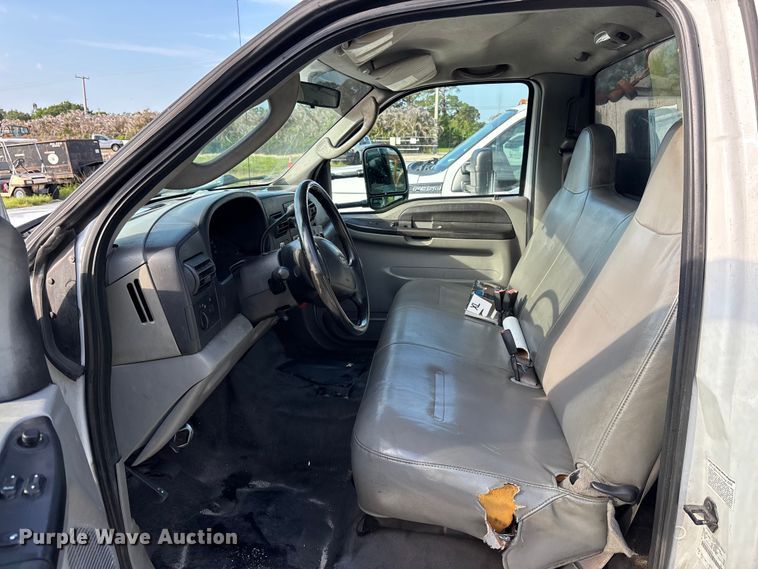 image for item DU6253 2007 Ford F550 utility / service truck