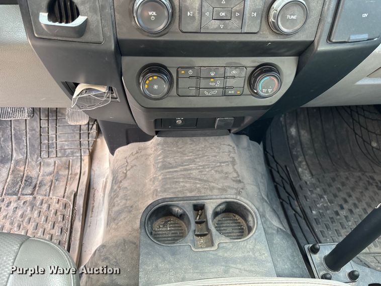 image for item DU6257 2016 Ford F150 Ext. Cab pickup truck