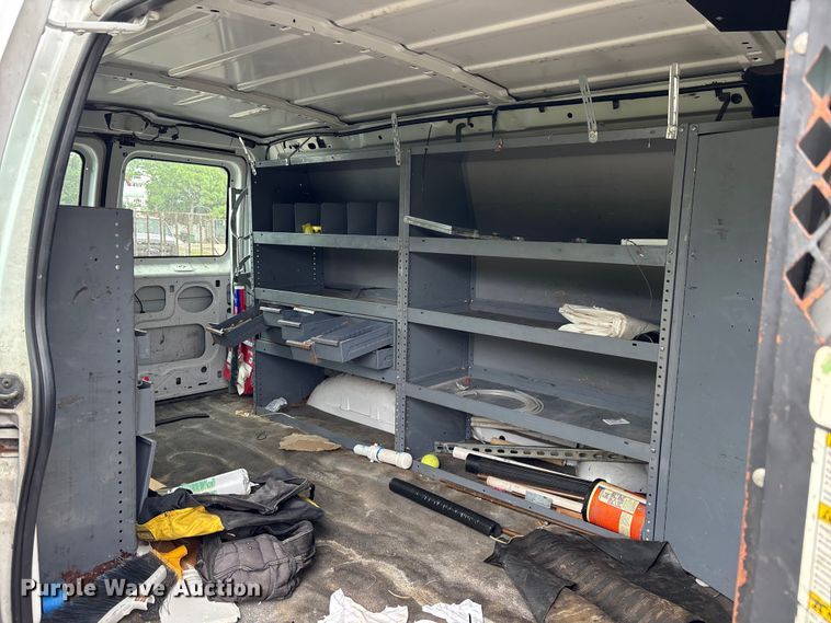 image for item DU6259 2009 Ford E250 van