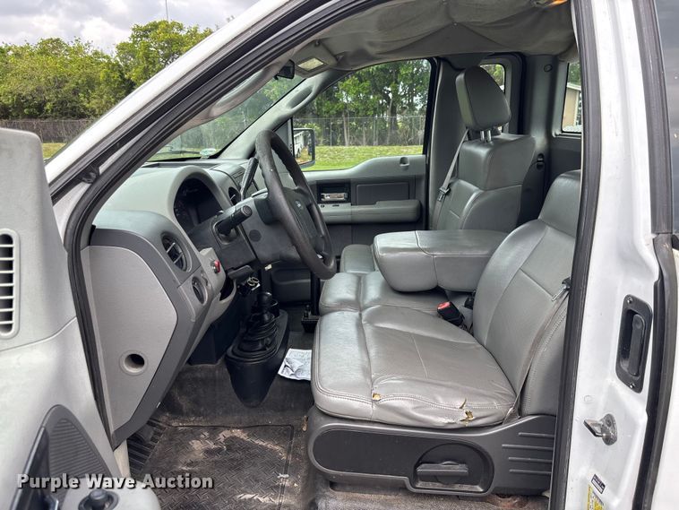 image for item DU6260 2006 Ford F150 pickup truck