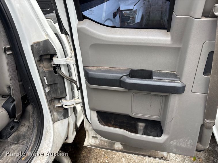 image for item DU6262 2016 Ford F150 Ext. Cab pickup truck