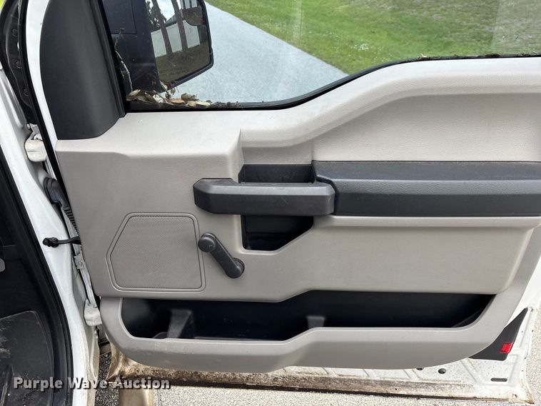 image for item DU6267 2017 Ford F-150 Ext. Cab pickup truck