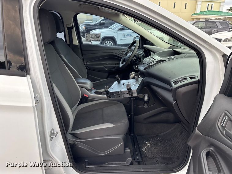 image for item DU6268 2014 Ford Escape SUV