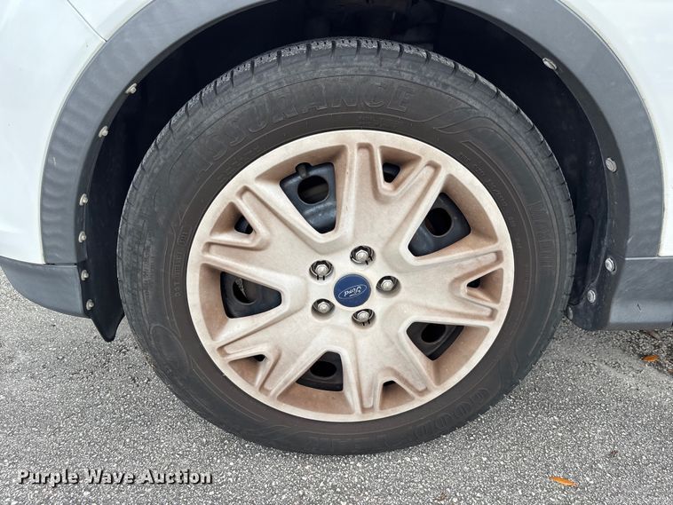 image for item DU6268 2014 Ford Escape SUV