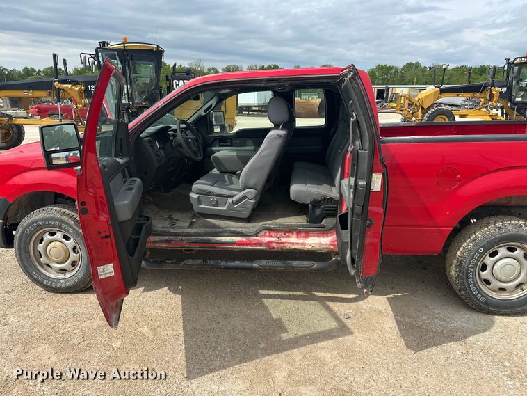 image for item DV0907 2014 Ford F150 XL Ext. Cab pickup truck