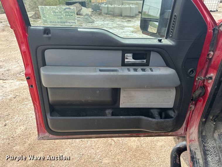 image for item DV0907 2014 Ford F150 XL Ext. Cab pickup truck