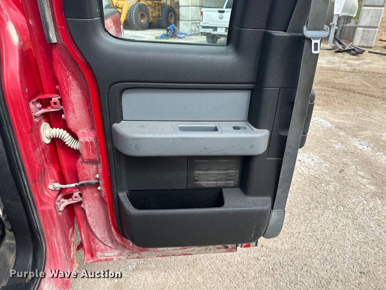 image for item DV0907 2014 Ford F150 XL Ext. Cab pickup truck