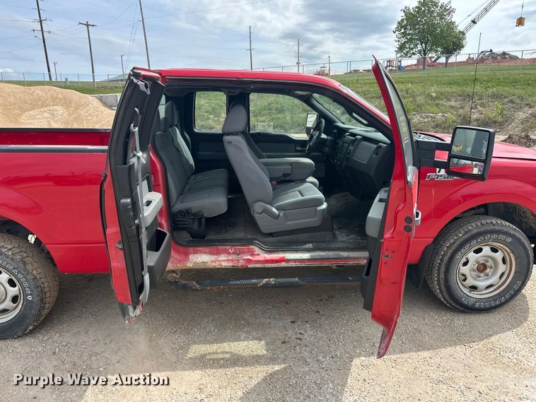 image for item DV0907 2014 Ford F150 XL Ext. Cab pickup truck