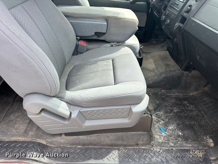 image for item DV0907 2014 Ford F150 XL Ext. Cab pickup truck