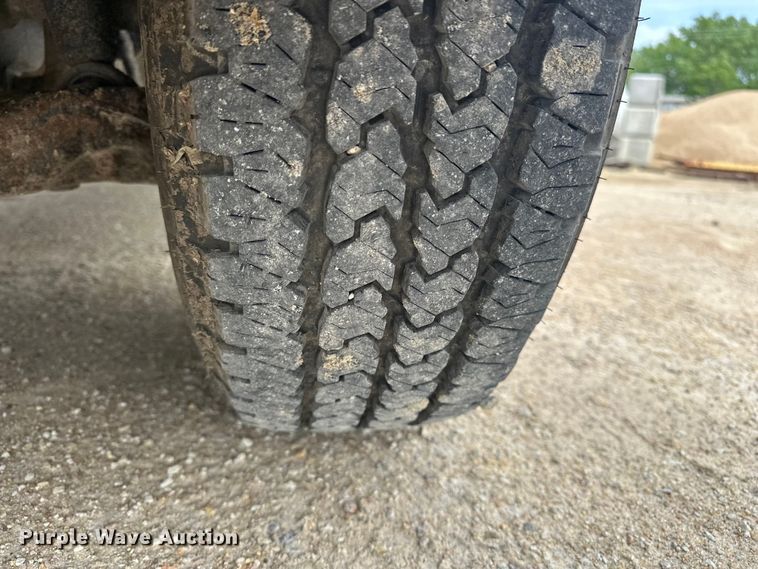 image for item DV0907 2014 Ford F150 XL Ext. Cab pickup truck