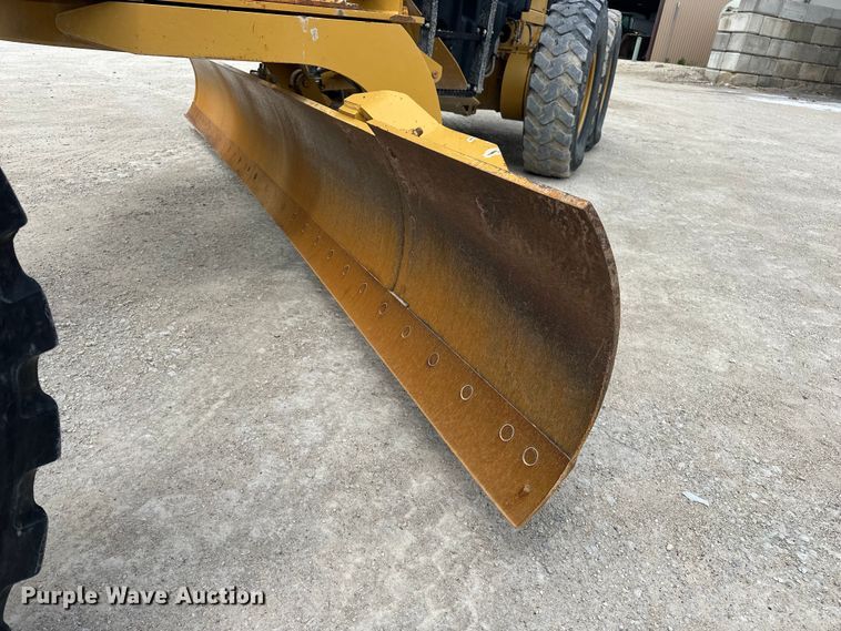 image for item DV0908 2011 Caterpillar 12M VHP Plus motor grader