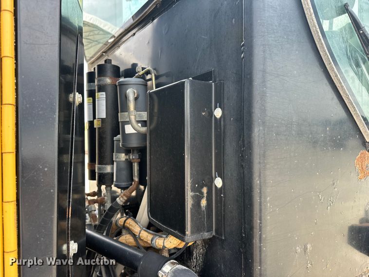 image for item DV0908 2011 Caterpillar 12M VHP Plus motor grader