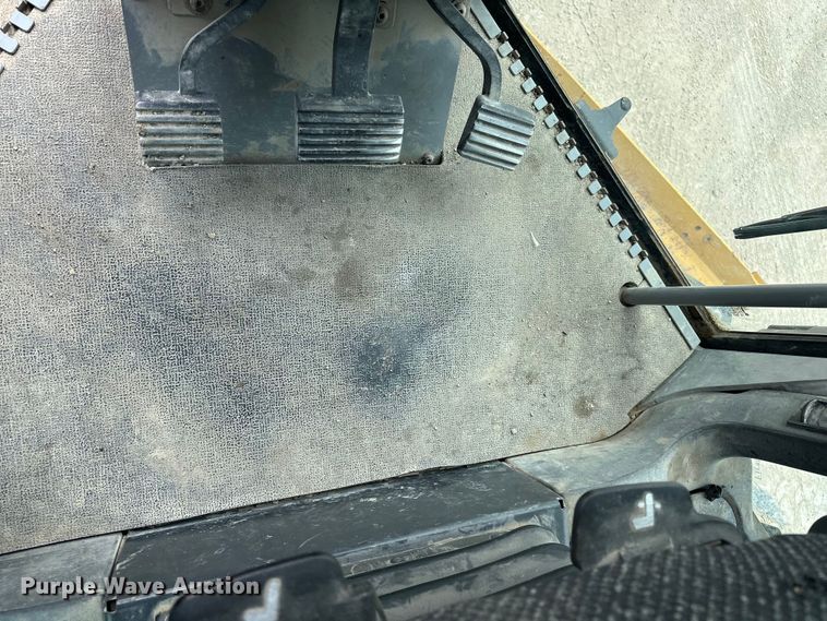 image for item DV0908 2011 Caterpillar 12M VHP Plus motor grader