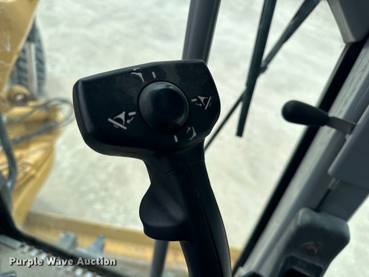 image for item DV0908 2011 Caterpillar 12M VHP Plus motor grader
