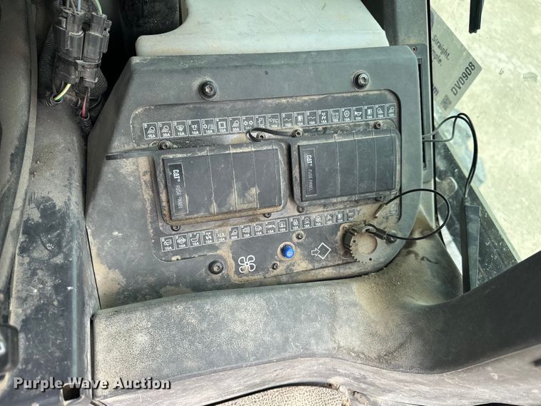 image for item DV0908 2011 Caterpillar 12M VHP Plus motor grader