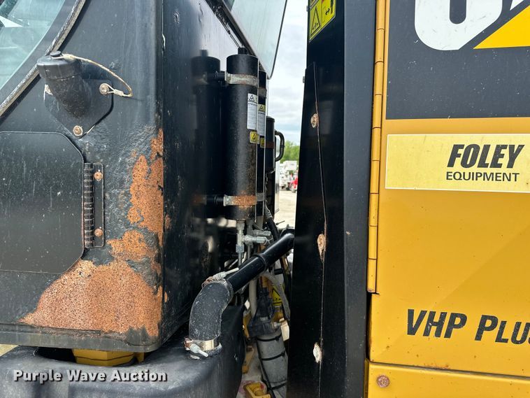 image for item DV0909 2011 Caterpillar 12M VHP Plus motor grader