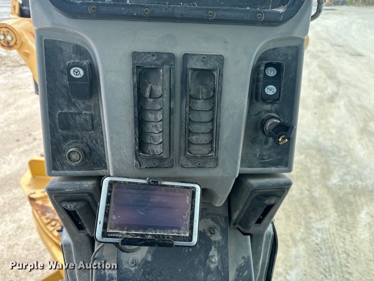 image for item DV0909 2011 Caterpillar 12M VHP Plus motor grader