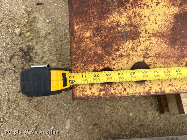 image for item DV0913 Motor grader cutting edges