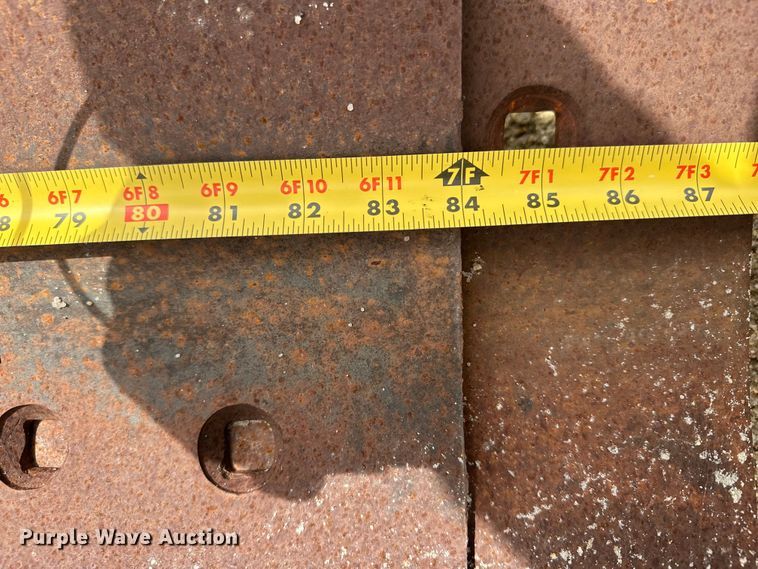 image for item DV0913 Motor grader cutting edges