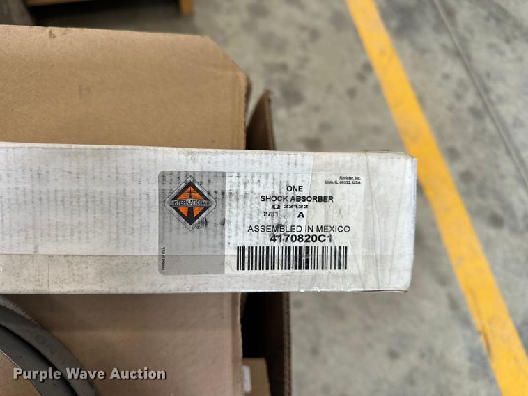 image for item DV0918 Truck parts