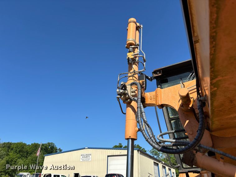 image for item DV4317 2011 Case 865B motor grader