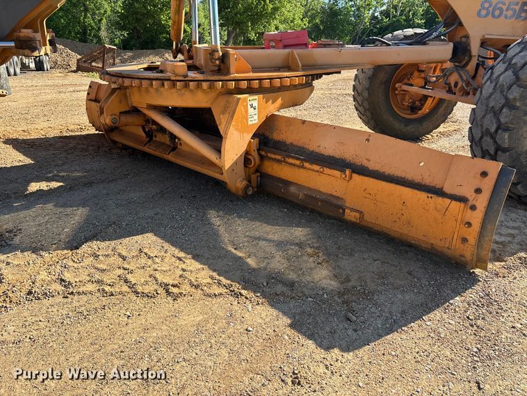image for item DV4317 2011 Case 865B motor grader