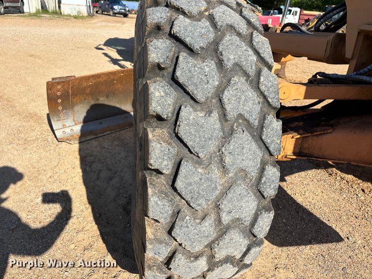 image for item DV4317 2011 Case 865B motor grader