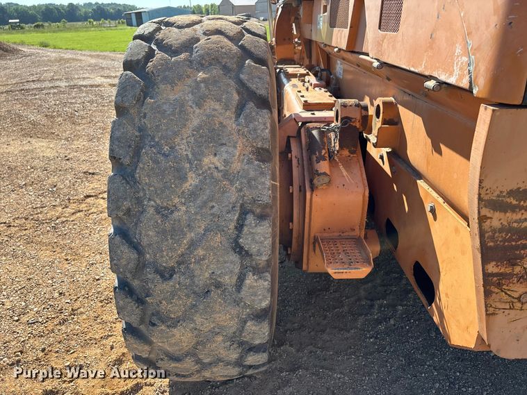 image for item DV4317 2011 Case 865B motor grader