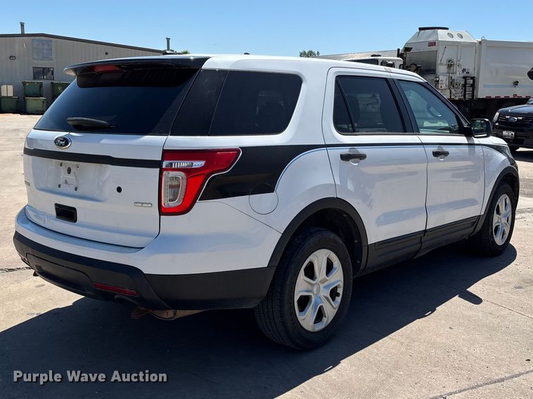 image for item DV4328 2013 Ford Explorer Police Interceptor SUV
