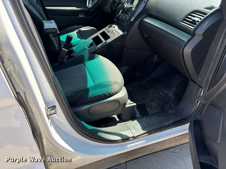 image for item DV4328 2013 Ford Explorer Police Interceptor SUV