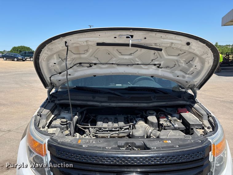 image for item DV4328 2013 Ford Explorer Police Interceptor SUV