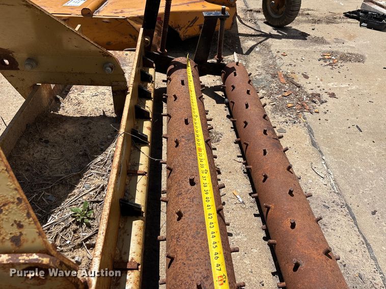 image for item DV4331 Land Pride SP3072 soil pulverizer